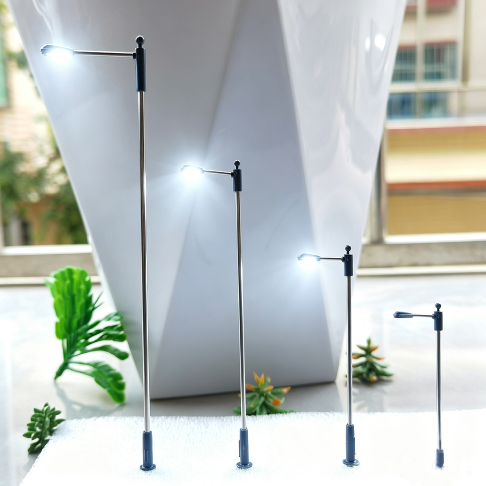 Model Kit Runner - 10 Stück Modell-Straßenlaternen 3V LED Mini-Laternenpfahl