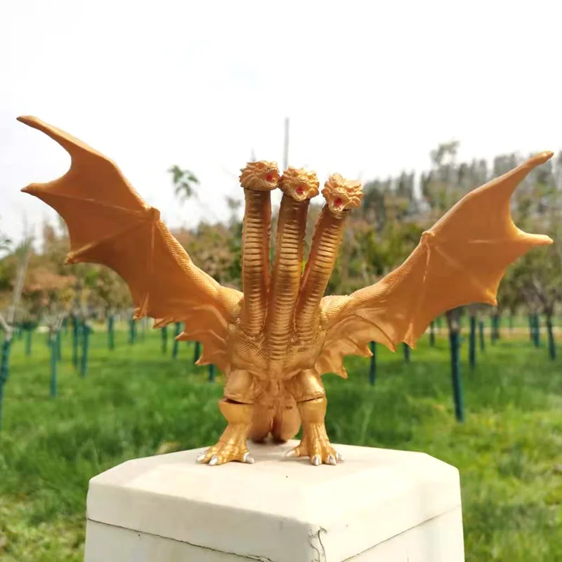 Großer dreiköpfiger Drache Kin – Model Kit Vs Action Figure Bewertung und Preis