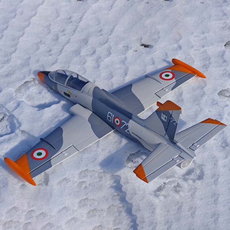 Ferngesteuertes Flugzeugmodell – Model Kit Expert Bewertung und Preis