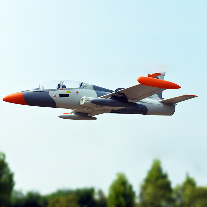 Ferngesteuertes Flugzeugmodell – Model Kit Expert Bewertung und Preis